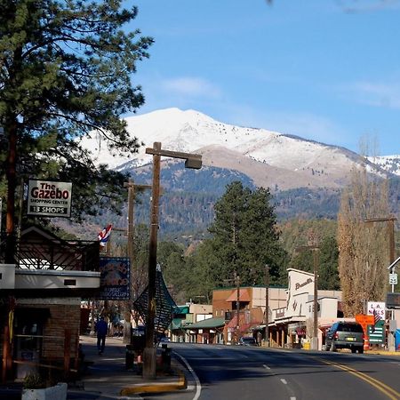Country Cabin, 2 Bedrooms, Fireplace, Midtown, Sleeps 6 Ruidoso Εξωτερικό φωτογραφία